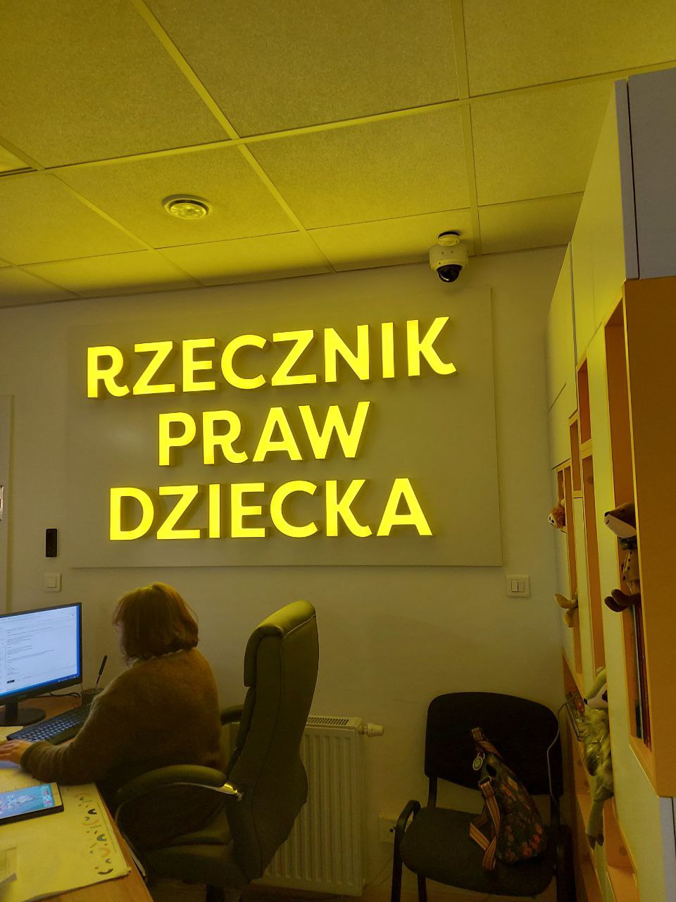 Представник Уповноваженогоз питань дотримання прав дитини та сім’ї Аксана Філіпішина провела зустріч з Омбудсманом з прав дитини в Польській Республіці Міколашем Павляком