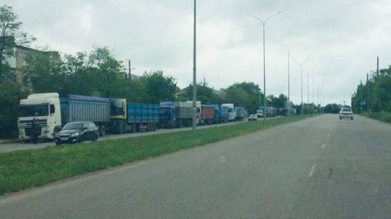 Уповноважений: путінські загарбники продовжують красти українське зерно