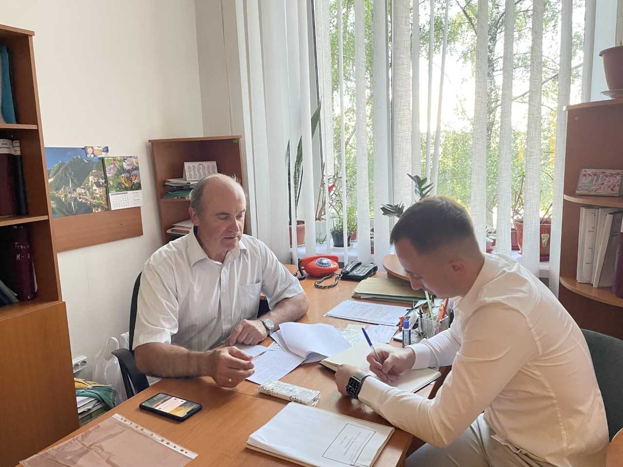 Проведено просвітницький захід «Особливості розгляду звернень громадян в умовах воєнного стану» для працівників Полтавської обласної військової адміністрації