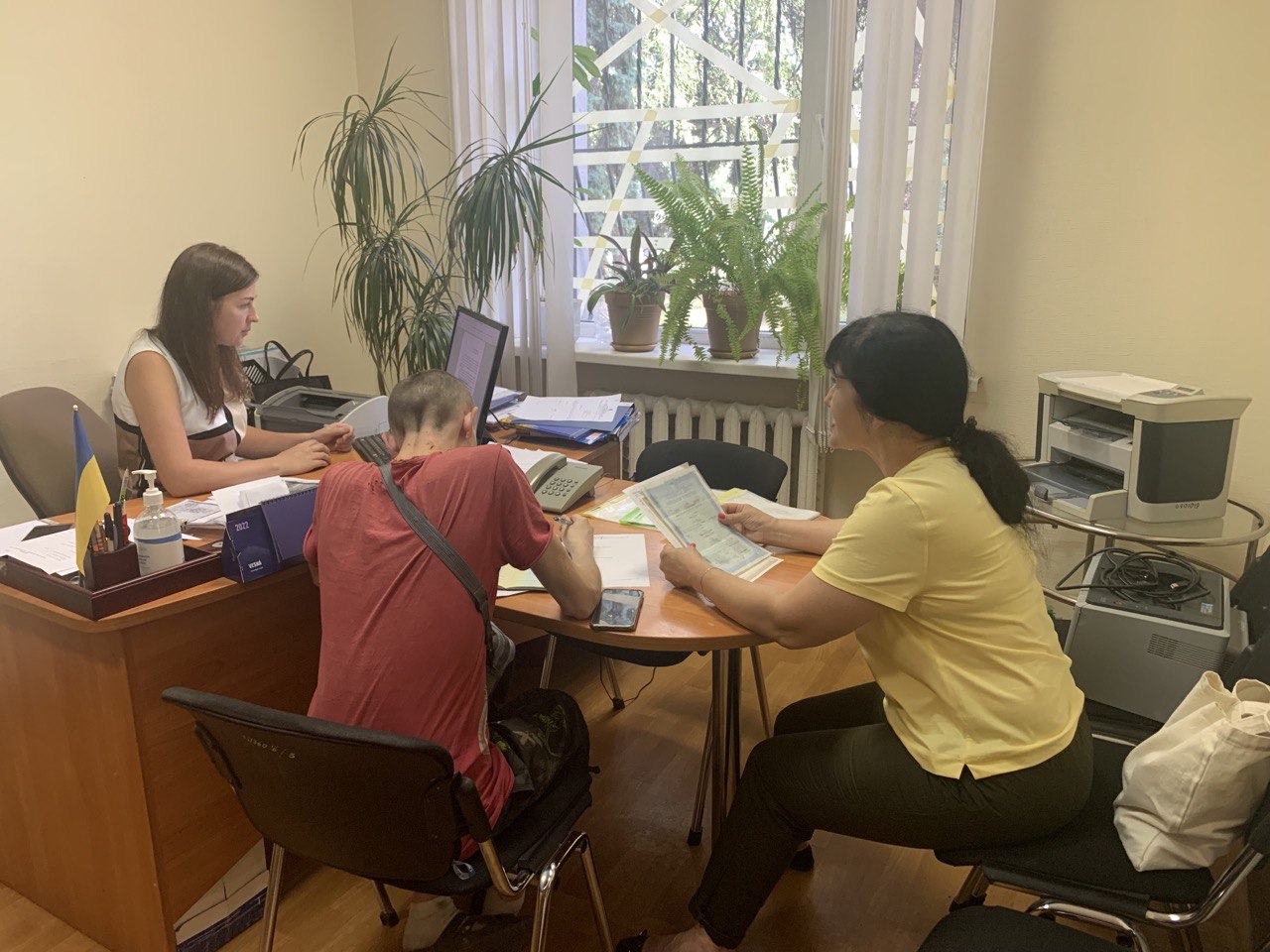 За реагування Уповноваженого вирішено питання встановлення опіки над малолітньою дитиною з міста Слов’янська Донецької області
