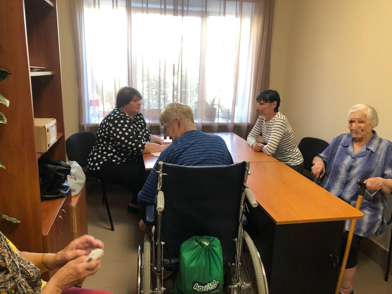 Прийом внутрішньо переміщених осіб у Дніпропетровському геріатричному пансіонаті