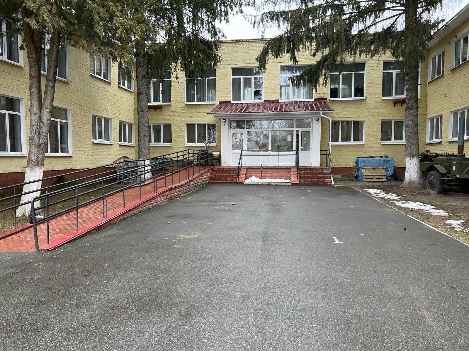 Моніторинг дотримання прав дітей з інвалідністю у Чернігівському навчально-реабілітаційному центрі №2