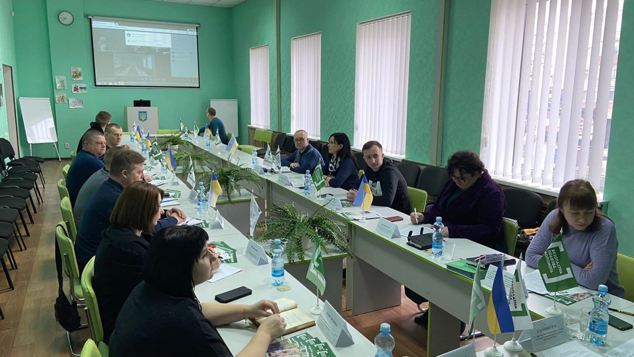 На Полтавщині проведено круглий стіл щодо забезпечення доступу до правничої допомоги засуджених і осіб, взятих під варту