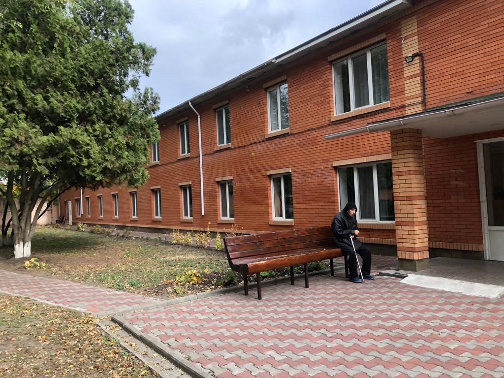 Відвідування пансіонату для осіб літнього віку «Турбота улюблених» приватної форми власності ТОВ «Сімейний» у м. Дніпро