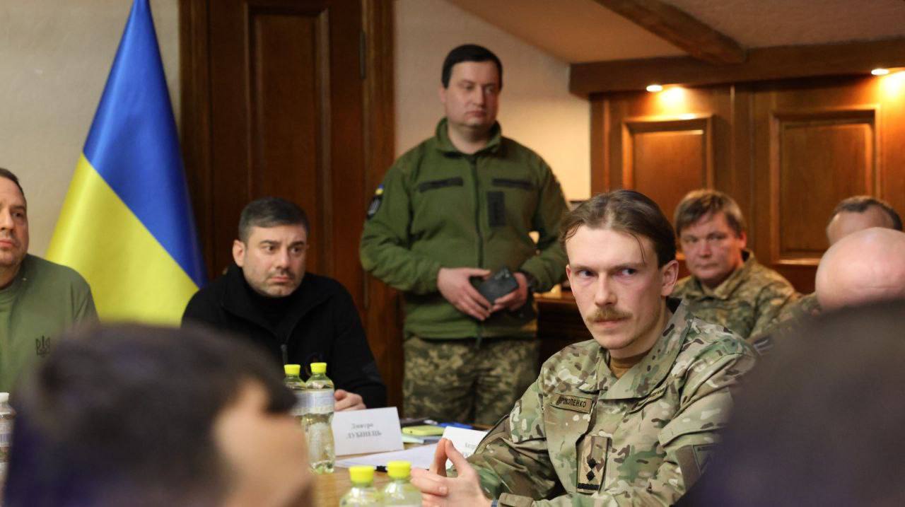 Унаслідок теракту РФ в Оленівці багато українських військових отримали тяжкі поранення. Україна працює, аби повернути їх додому!