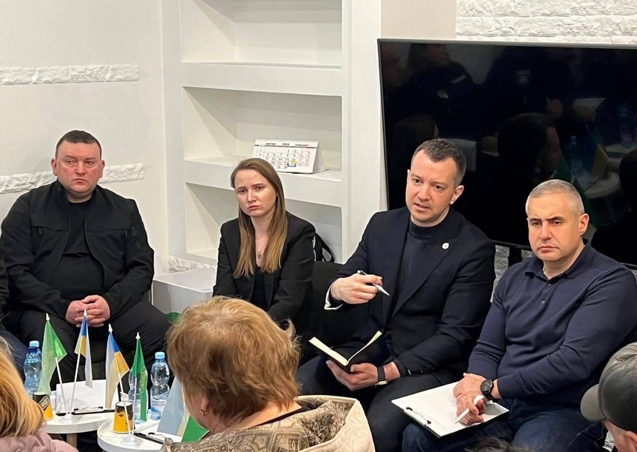 Зустріч з родинами зниклих безвісти за особливих обставин, полонених, загиблих Захисників і Захисниць у Новомосковській міській та Царичанській селищній громадах Дніпропетровщини