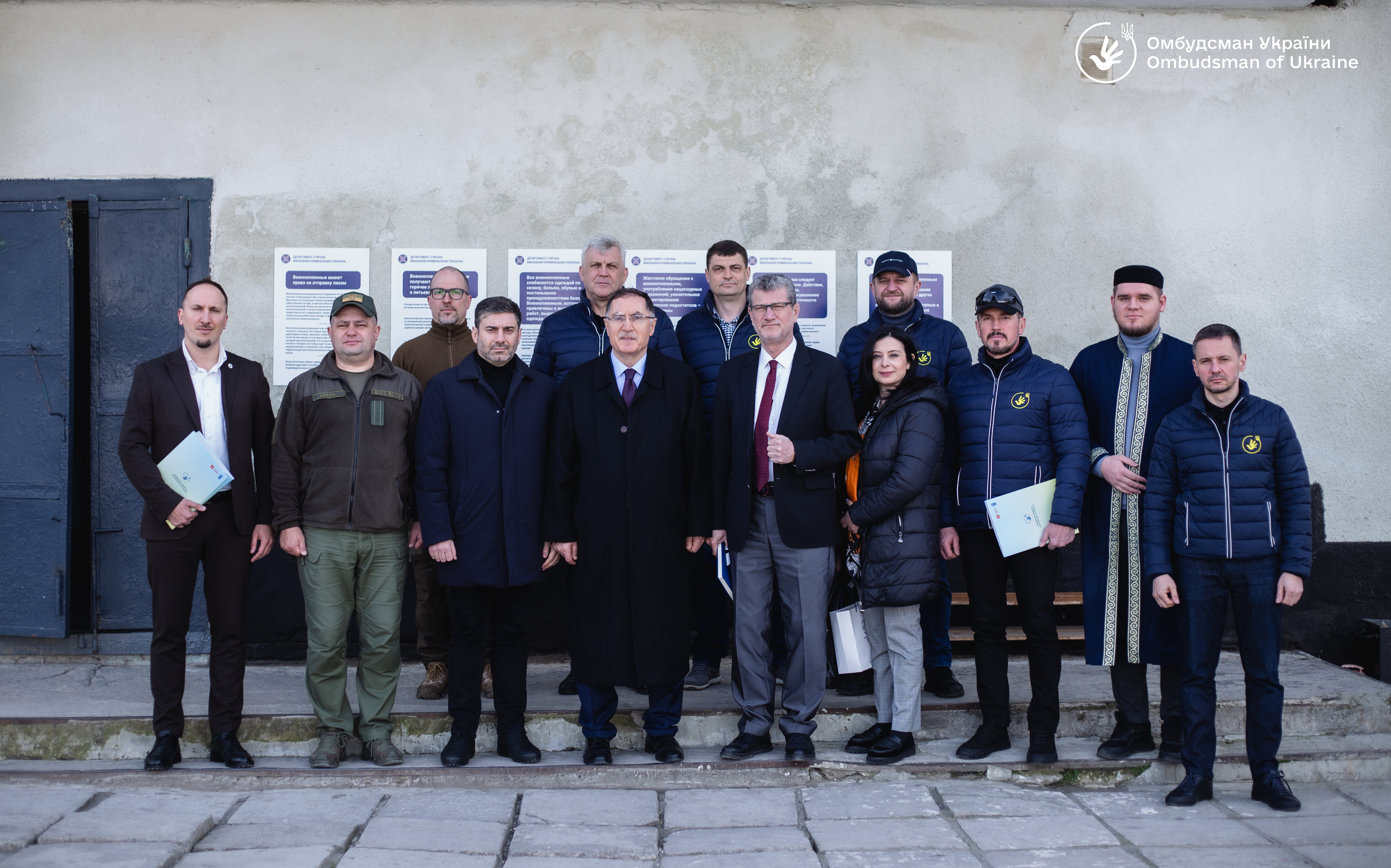 Дотримання норм Женевських конвенцій: Омбудсман України спільно з турецькими колегами відвідали табір з російськими військовополоненими