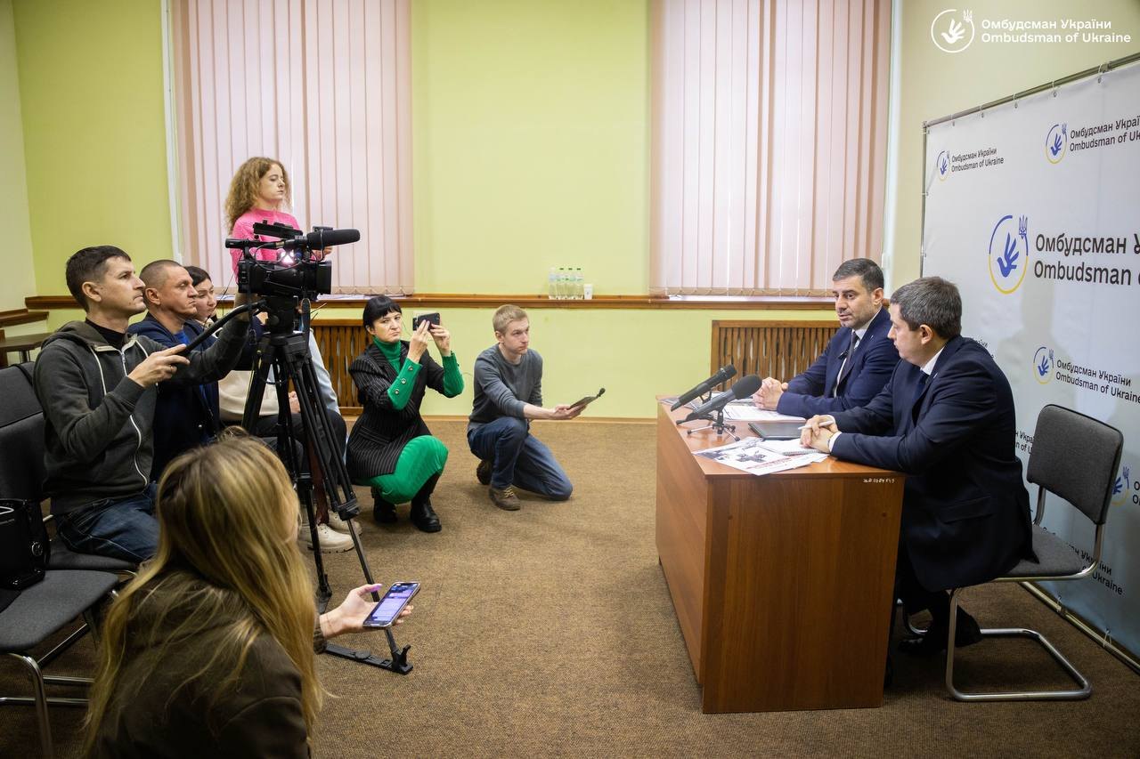 Омбудсман України Дмитро Лубінець працює у Вінниці: зустрівся з керівниками держустанов та представив свого Представника