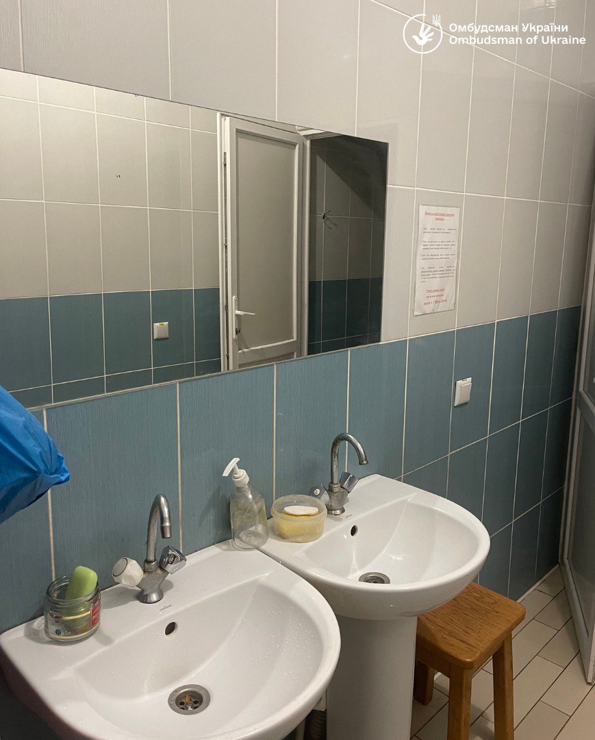 Моніторинговий візит умов проживання ВПО у Рівному