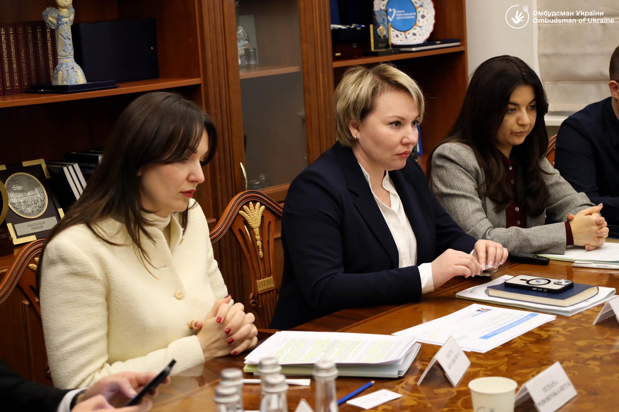 РФ позбавила осель щонайменше 3,5 млн українців: про що йшлося на зустрічі з представниками Посольства США в Україні