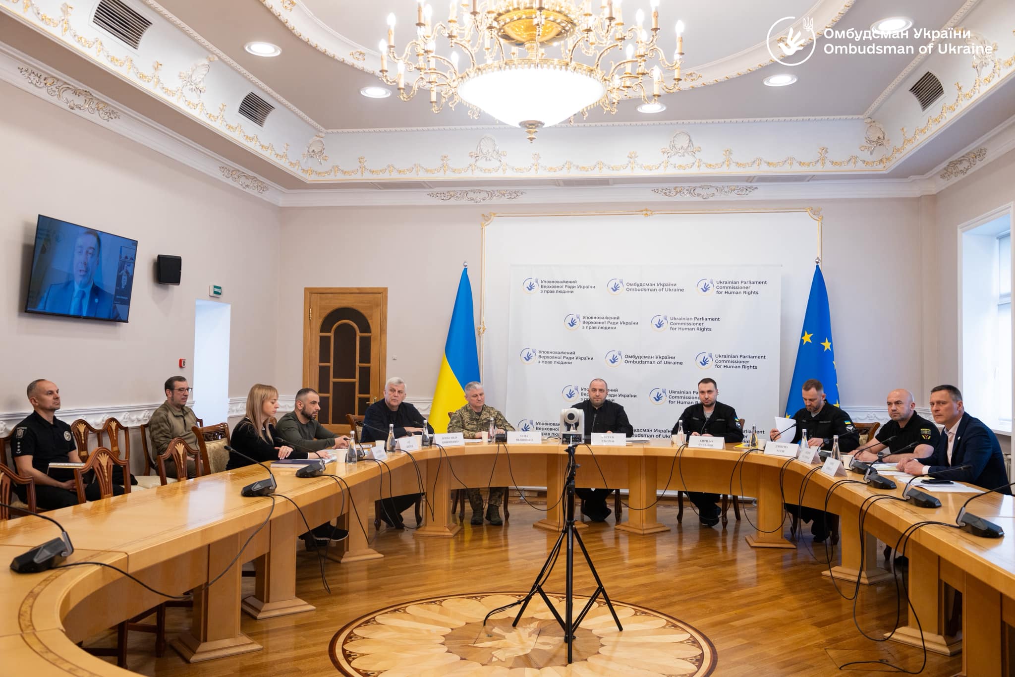 В Офісі Омбудсмана відбулося позачергове засідання Ради Координаційного штабу з питань поводження з військовополоненими