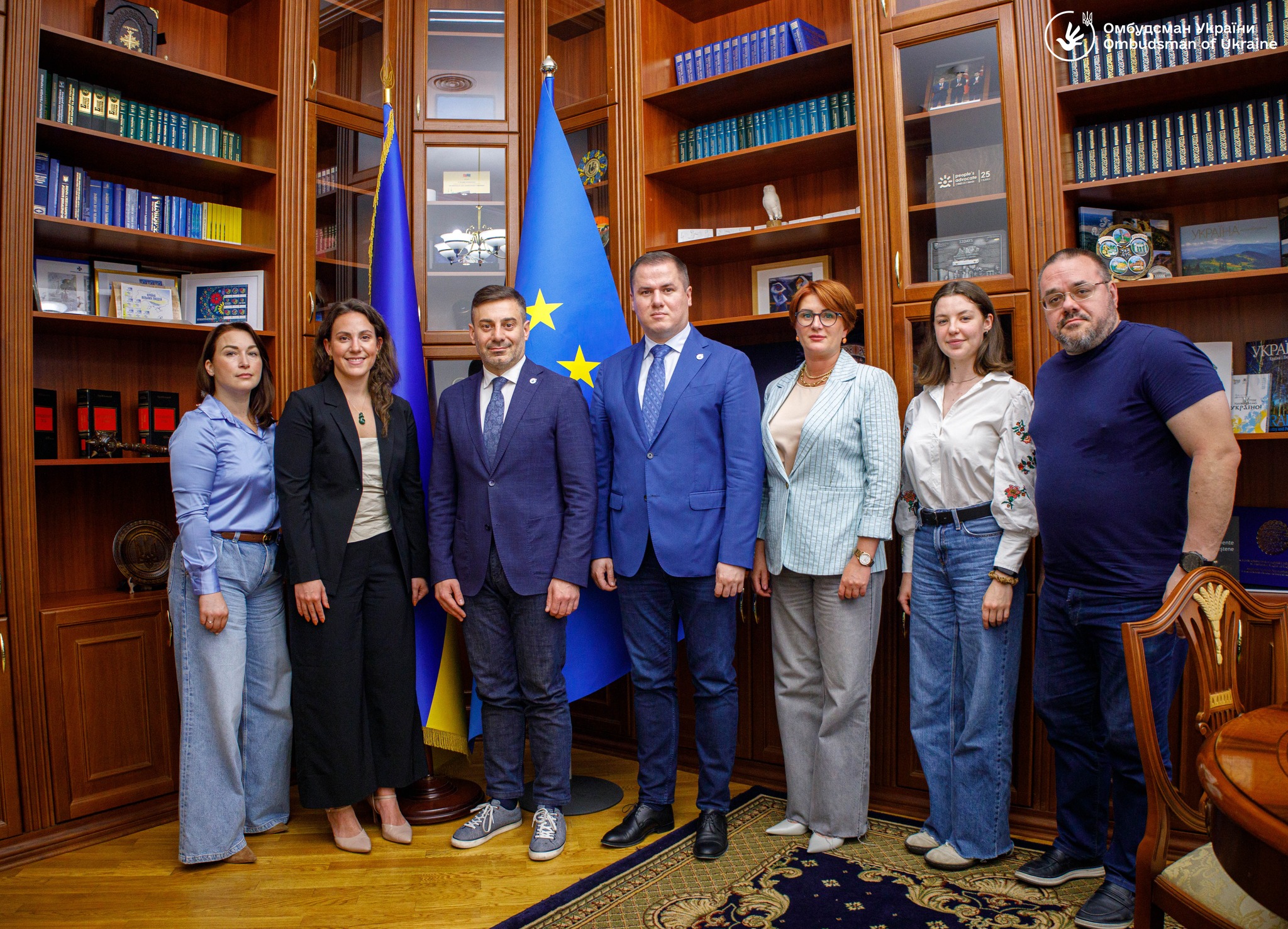 Омбудсман України Дмитро Лубінець сьогодні провів зустріч із директоркою з управління програмами в Фонді R.T. Weatherman Лорен Гійом