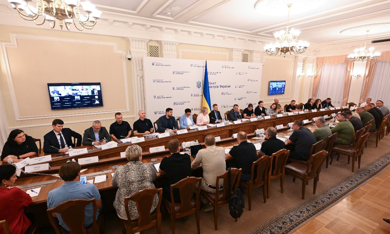 Моніторинг транзитних центрів: результати та пропозиції щодо вдосконалення евакуації