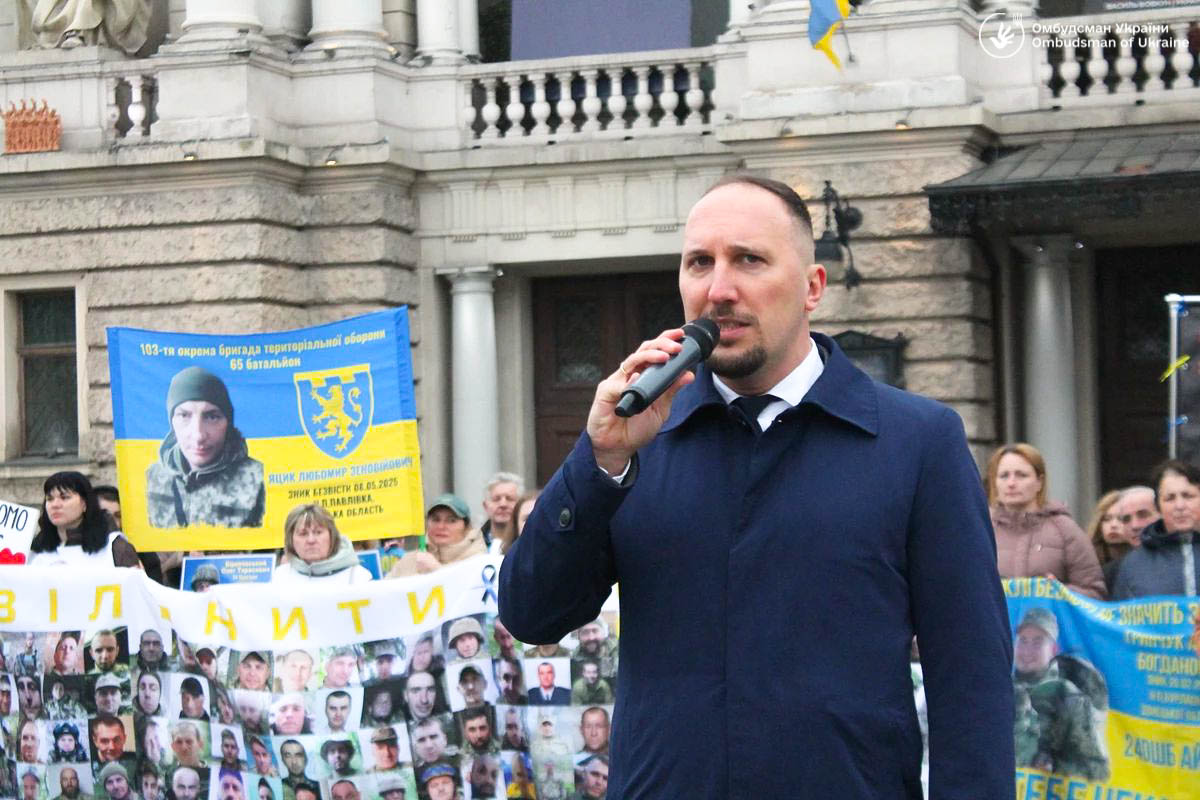 Повернути кожного і кожну: акція підтримки родин військовополонених у Львові