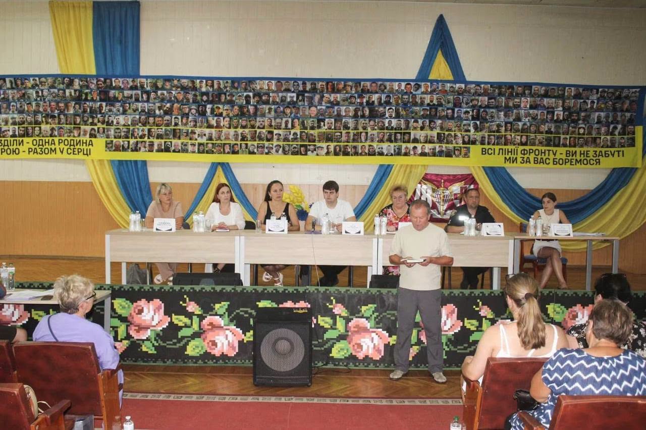 Регіональні робочі групи Координаційного штабу продовжують проводити зустрічі з родинами військовополонених та зниклих безвісти оборонців у регіонах