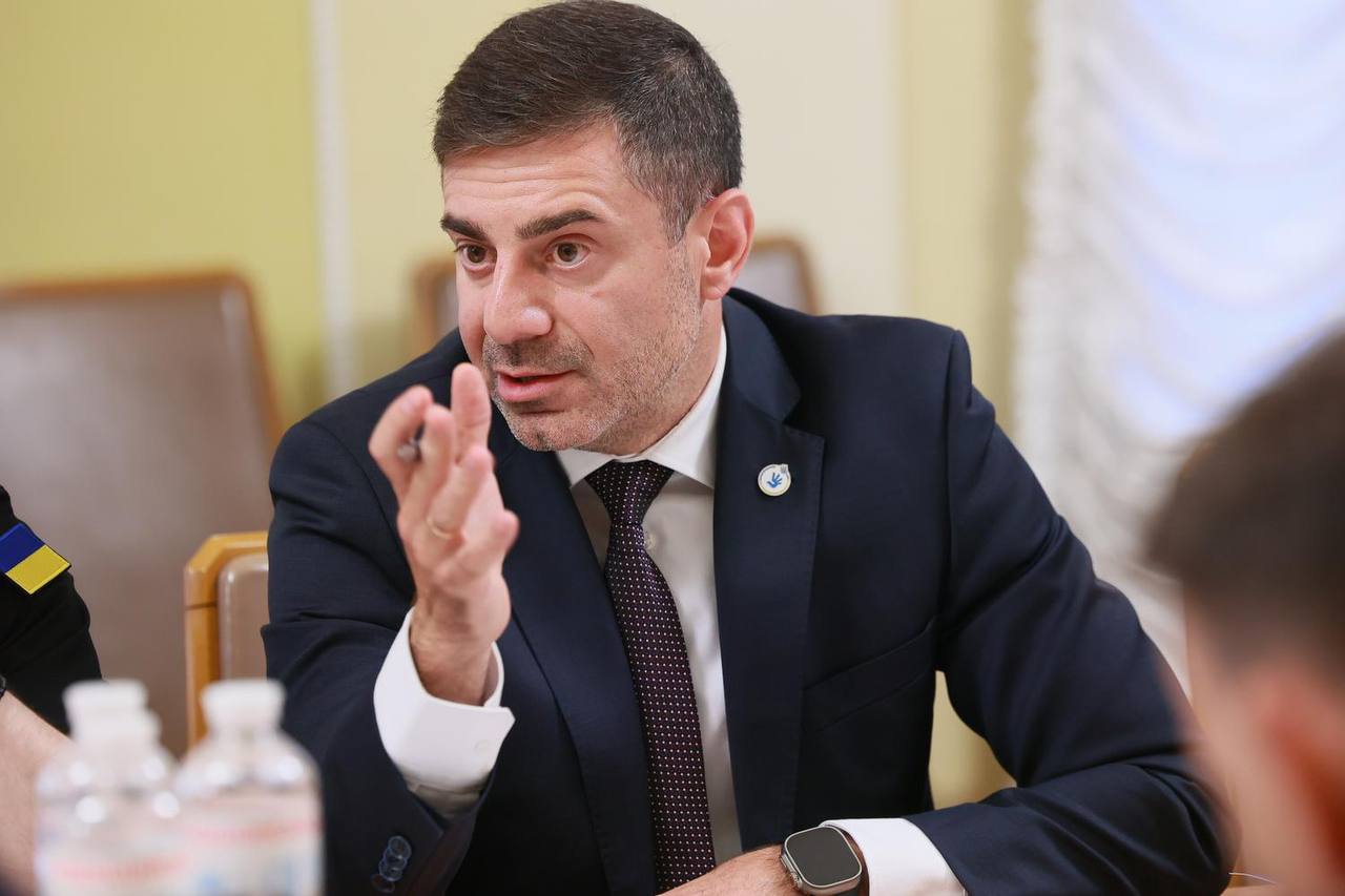 Час переходити від слів до рішень: сильна держава має шанувати своїх Героїв та Героїнь діями — Омбудсман
